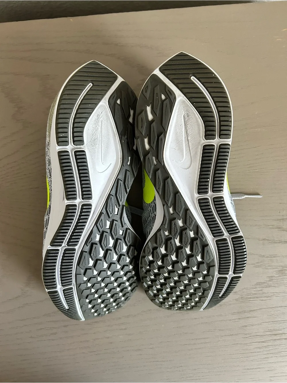 Nike Air Zoom Pegasus 35 'Volt' Sz 6.5 Women's shoes